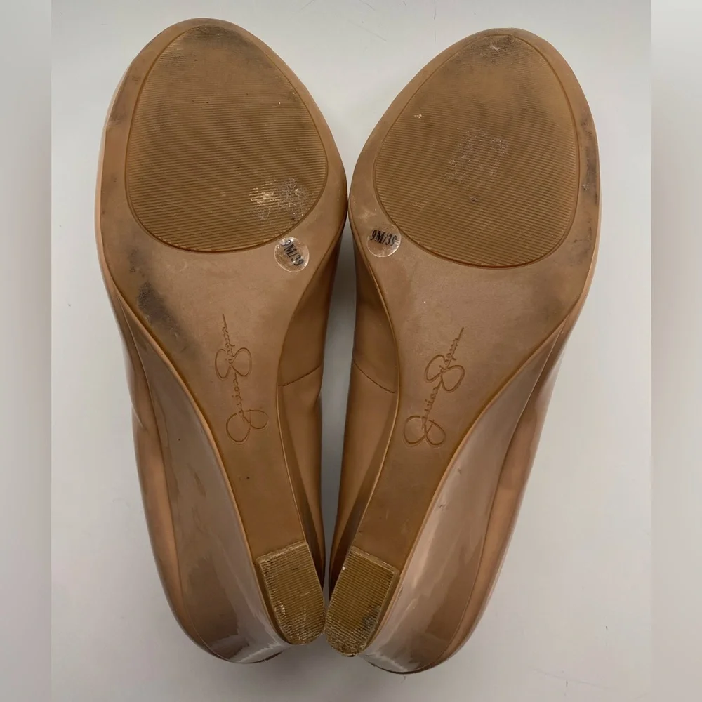 Jessica Simpson Nude Patent‎ Leather Round Toe Wedge Heels 9/39 J